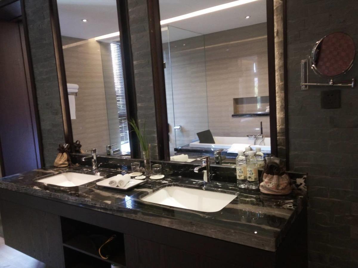 Cloud Luo Ping Hotel Luoping Экстерьер фото